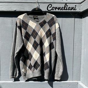 $659 Retail CORNELIANI CASHMERE BLEND GREY ARGYLE V NECK classic sweater…